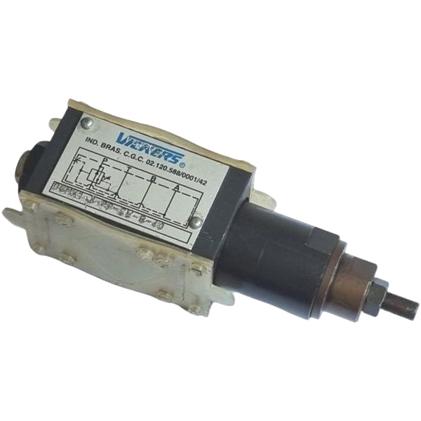marca: VICKERS <br/>
modelo: DGMX13PPCWB40 <br/>
estado: nunca foi utilizada