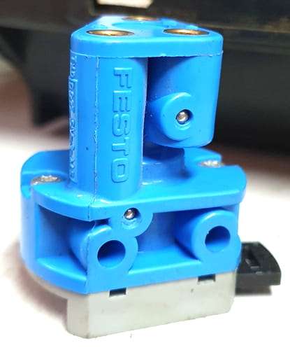 marca: FESTO <br/>
modelo: SV3M5 <br/>
estado: seminovo