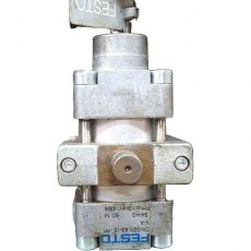 Cilindro pneumático FESTO DNGZK-63-12-PPVA 34443 Cilindro pneumático FESTO DNGZK-63-12-PPVA 34443