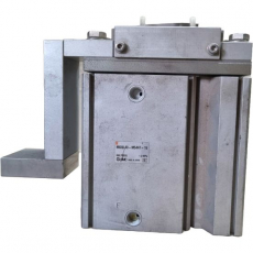 Cilindro pneumático SMC MGQL40-M5447-15 seminovo Cilindro pneumático SMC MGQL40-M5447-15 seminovo