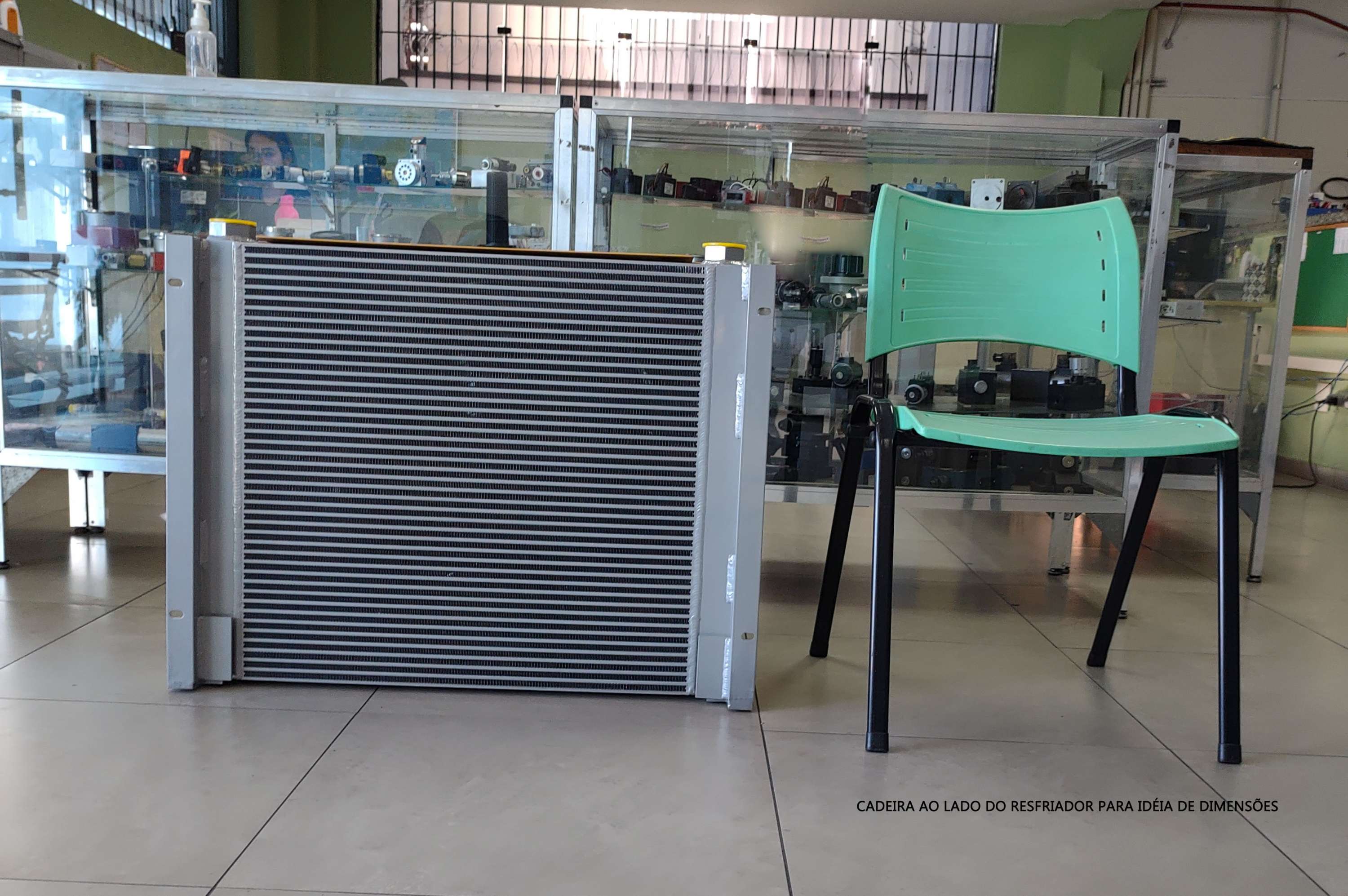 WUXI <br/>
capacidade 500L, AC 220V