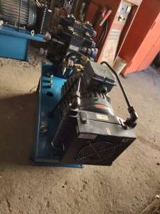 Mini Unidade Hidráulica YUKEN 25L Mini Unidade Hidráulica YUKEN 25L