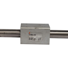 Cilindro pneumático CY3B15-200 - SMC usado