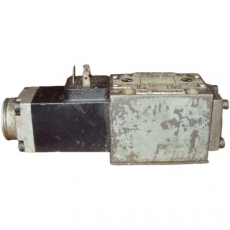 Válvula direcional REXROTH 4WE6EA51/AW22060NZ4 usada Válvula direcional REXROTH 4WE6EA51/AW22060NZ4 usada