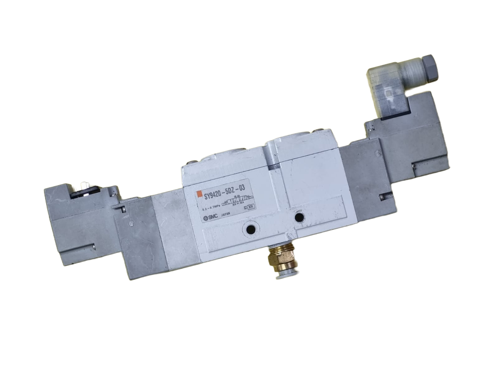 SMC <br/>
SY94205DZ03 <br/>
usada
