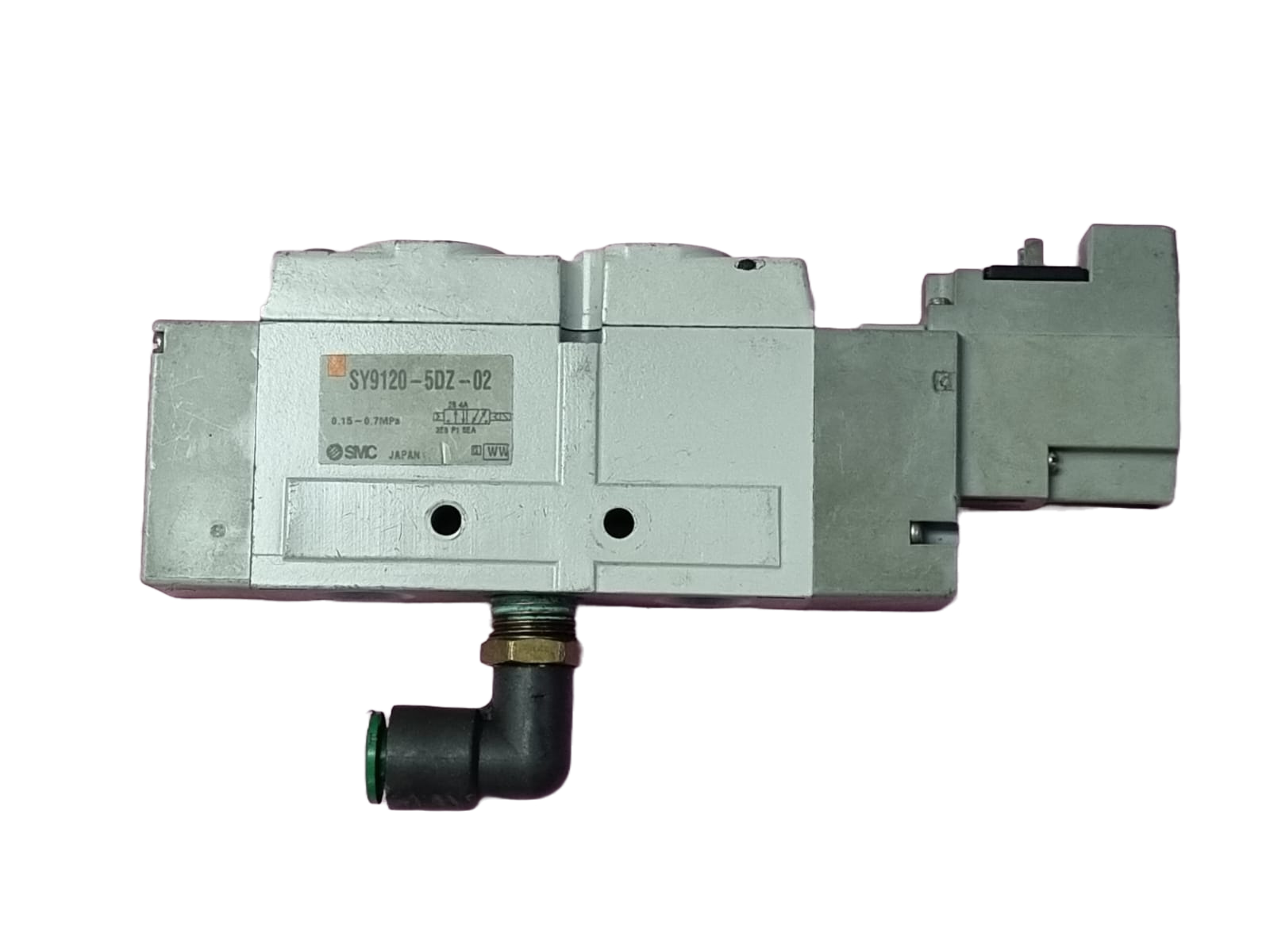 SMC <br/>
SY91205DZ02 <br/>
seminova