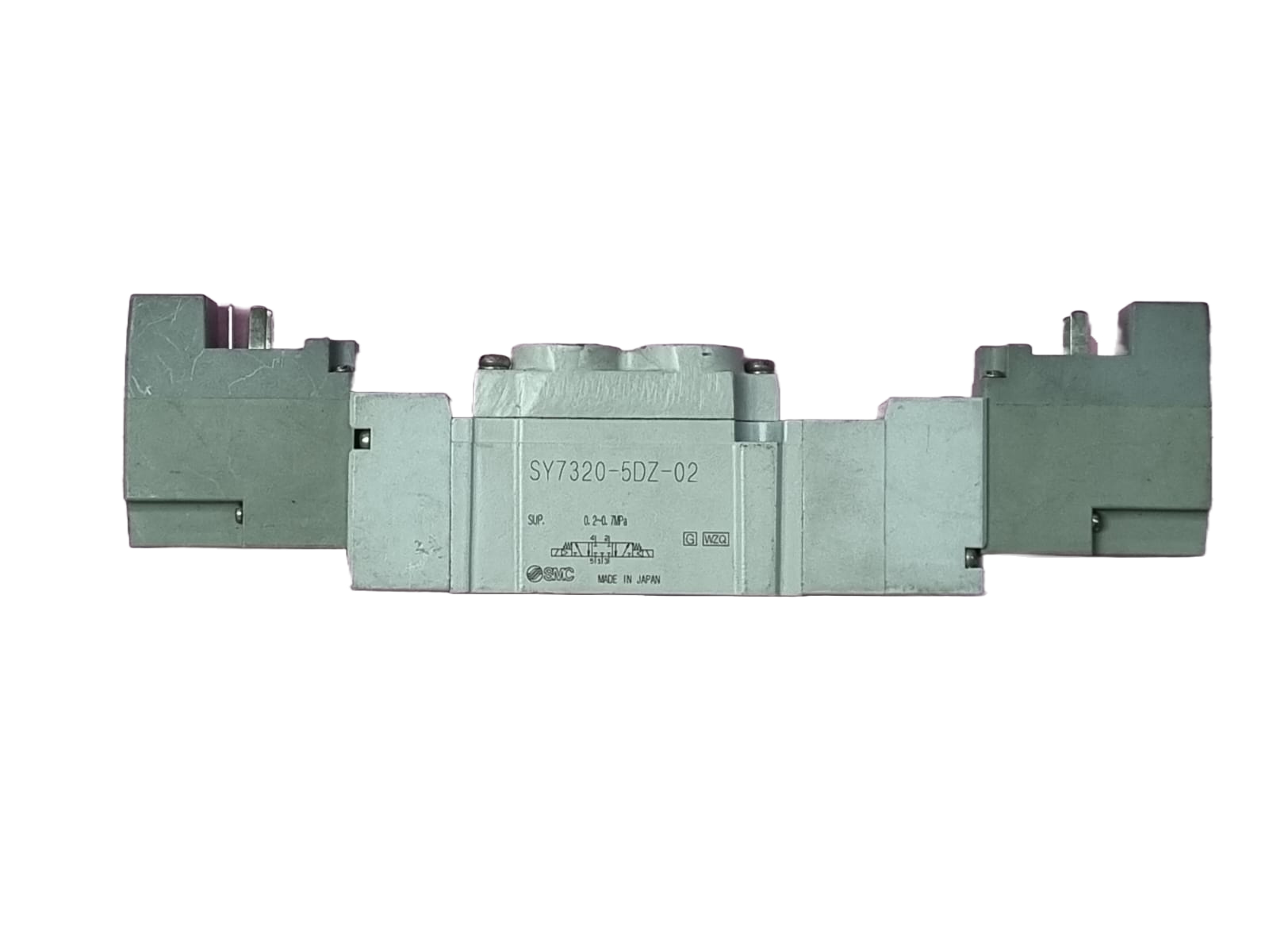 SMC <br/>
SY732C5DZ02 <br/>
seminova