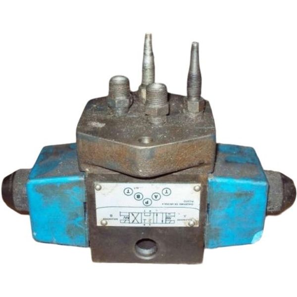 marca: VICKERS <br/>
modelo: DG4S4018CUDN60 <br/>
estado: usada