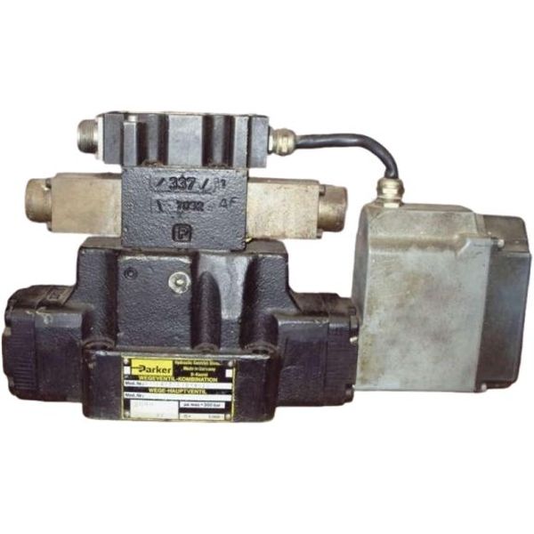 marca: Parker <br />
modelo: D41FHB32F1NB0030 <br />
estado: usada