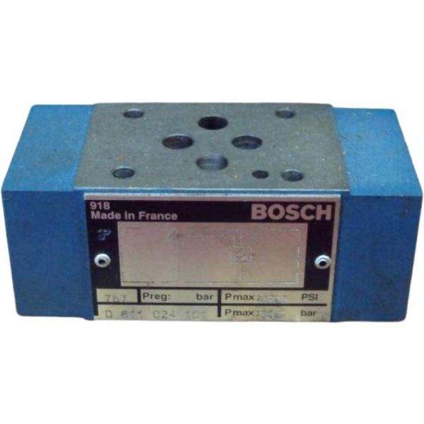 marca: Bosch <br />
modelo: 0811024101 <br />
estado: usada