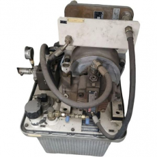 * Unidade hidráulica com trocador de calor usada * Unidade hidráulica com trocador de calor usada