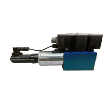 Válvula hidráulica 4WREE-10-EA50-22/G24K31/F1V - REXROTH  Válvula hidráulica 4WREE-10-EA50-22/G24K31/F1V - REXROTH