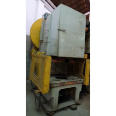 ** PRENSA SCHULER 200 TON usada