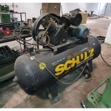 ** COMPRESSOR SCHULZ DE 40 PÉS usado