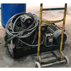 ** COMPRESSOR SCHULZ DE 40 PÉS usado