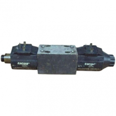 Válvula direcional RACINE OD4-DNHS-101SH usada Válvula direcional RACINE OD4-DNHS-101SH usada