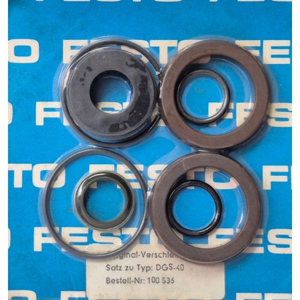 Para cilindro diâmetro 40mm. Efetuamos o serviço de reforma e troca de reparos do cilindro pneumático.