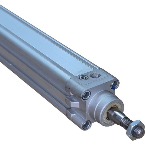 diâmetro 32mm, curso 600mm, dupla ação, amortecimento pneumático regulável de fim de curso, detecção de posição, ISO 15552, ranhura para sensor