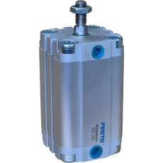 Características- Diâmetro: 40mm- Curso: 60mm- Funcionamento: dupla ação- Rosca externa- Amortecimento elástico nas posições finais- Detecção de posição- Pressão de trabalho máxima: 10 bar- Temperatura do meio ambiente: -20oC~80oC- Posição de montagem: qualquerConstrução- Camisa: liga de alumínio- Vedações: PU