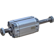 Características

- Diâmetro: 20mm

- Curso: 30mm

- Funcionamento: dupla ação

- Rosca externa

- Amortecimento elástico nas posições finais

- Pressão de trabalho máxima: 10 bar

- Temperatura do meio ambiente: -20oC~80oC

- Posição de montagem: qualquer

Construção

- Haste: aço de alta liga

- Camisa: liga de alumínio

- Vedações: PU
