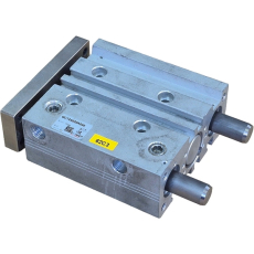 Cilindro pneumático QCT2A020A050 20X50 - CAMOZZI seminovo