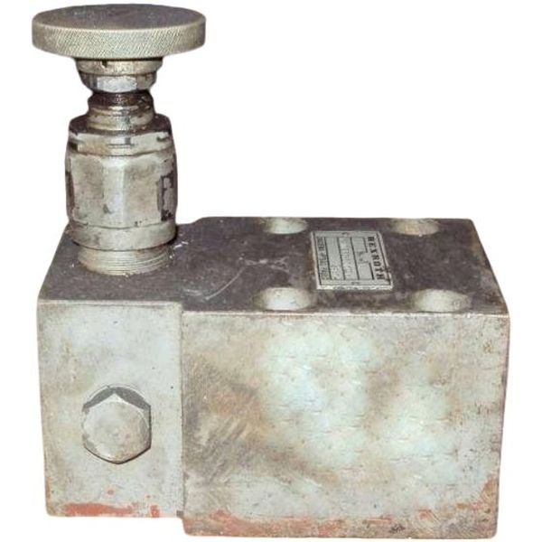 marca: REXROTH <br/>
modelo: DMVDR1010100Y <br/>
estado: usada