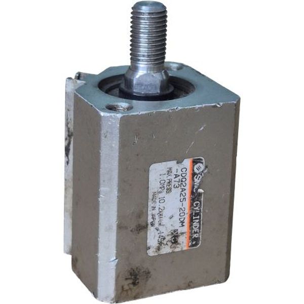 cilindro compacto, com êmbolo magnético, dupla ação, roscas em ambas extremidades, diâmetro 25mm, curso 20mm, fluido ar