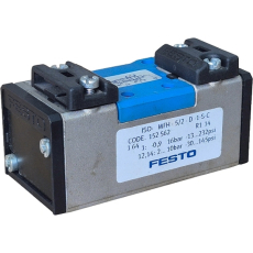 Válvula pneumática MFH-5/2-D-1-S-C 152562 - FESTO seminova Válvula pneumática MFH-5/2-D-1-S-C 152562 - FESTO seminova