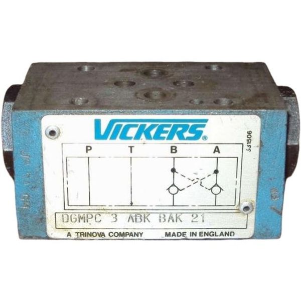 marca: VICKERS <br/>
modelo: DGMPC3ABKBAK21 <br/>
estado: usada