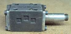 Válvula direcional (modelo: DHI06793A15)