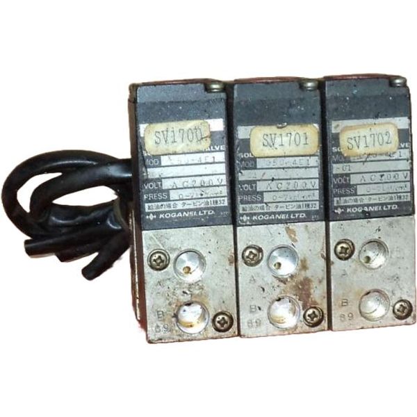 marca: Koganei <br /> modelo: SV1700 200VAC <br /> estado: 3 válvulas com bloco, usadas