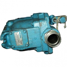 Bomba de pistão de deslocamento variável VICKERS PVQ-40-AR0-1AA 10H usada Bomba de pistão de deslocamento variável VICKERS PVQ-40-AR0-1AA 10H usada