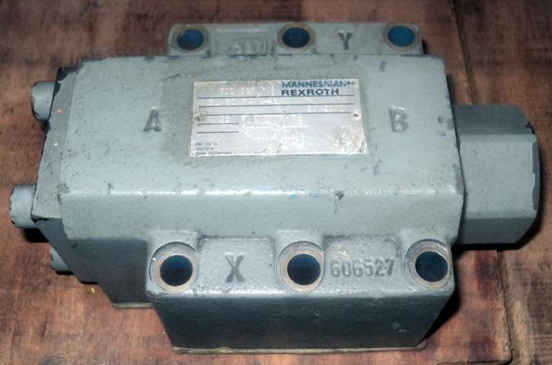 marca: REXROTH <br/>modelo: SL30PA142V <br/>estado: usada