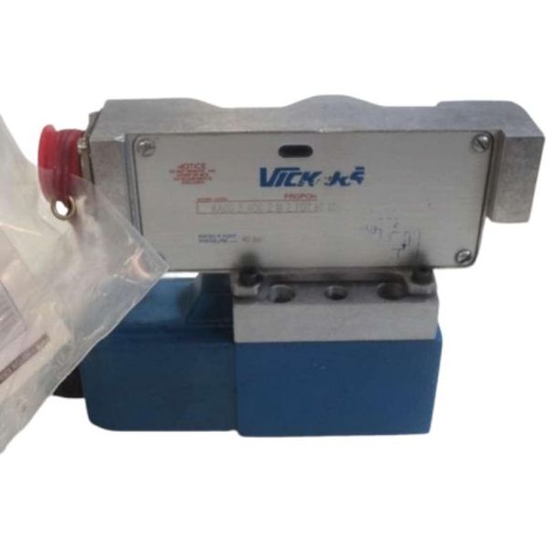 marca: VICKERS <br/>
modelo:  KACG340DZM2PD7H110 <br/>
estado: nova