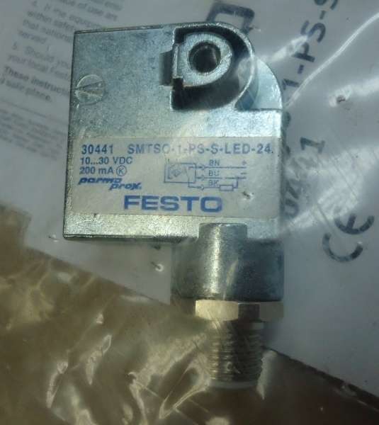 marca: Festo <br />
modelo: SMTSO1PSSLED24 30441 <br />
estado: novo