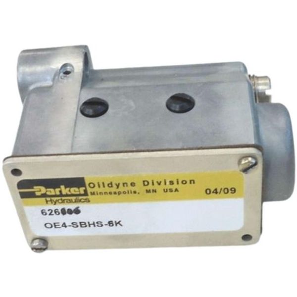 marca: Parker Oildyne Division <br />
modelo: OE4SBHS8K <br />
estado: nova
