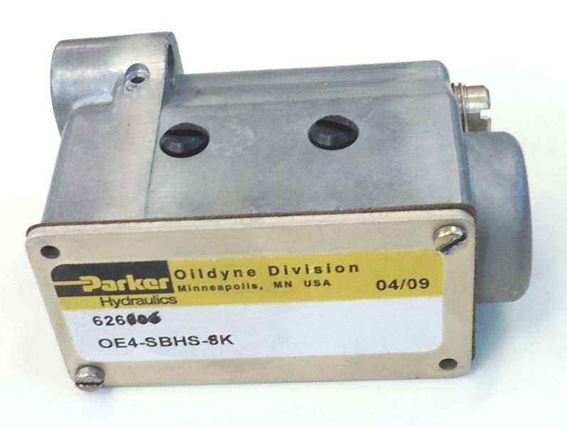 marca: Parker Oildyne Division <br/>modelo: OE4SBHS8K <br/>estado: nova