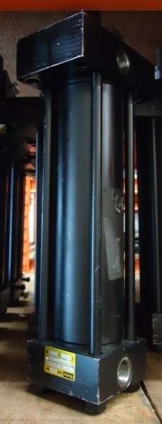 Cilindro hidráulico 63X230 Cilindro hidráulico 63X230