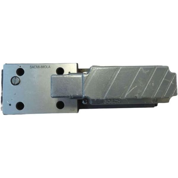 marca: Bosch <br />
modelo: R901192081 <br />
estado: seminova