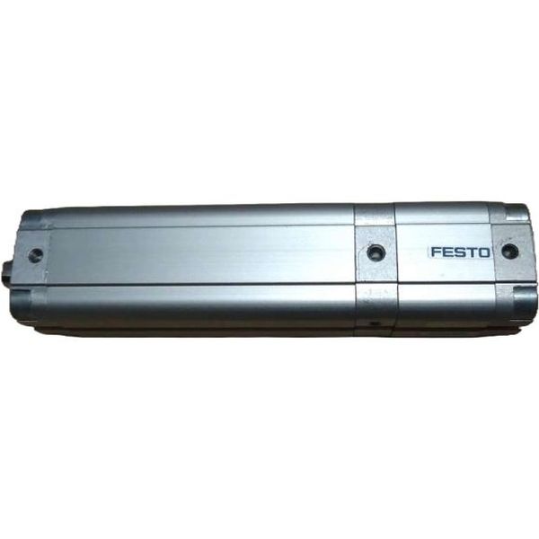 marca: FESTO <br/>
modelo: ADVUP25PA10Z180Z2 16114