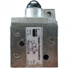 Válvula pneumática 703111810A Válvula pneumática 703111810A