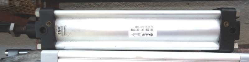 marca: Proar <br />
modelo: 080147101300 80X300 <br />
estado: seminovo <br />
