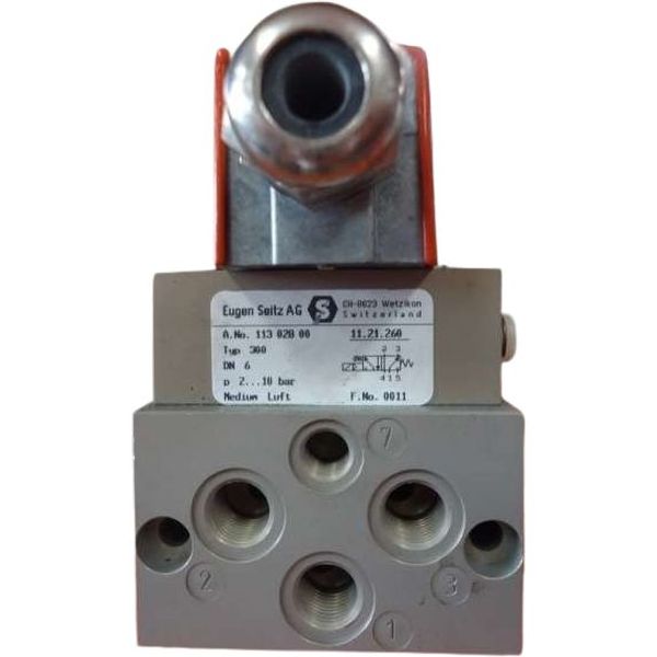marca: Eugen Seitz Ag <br />
modelo: 300 <br />
estado: usada