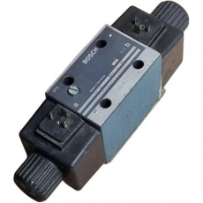 Válvula hidráulica 0 810 001 735 Válvula hidráulica 0 810 001 735