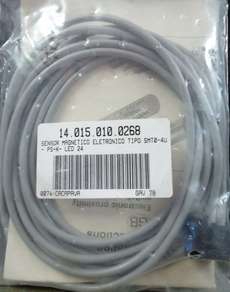 Sensor de proximidade SMTO-4U-PS-K-LED-24 Sensor de proximidade SMTO-4U-PS-K-LED-24