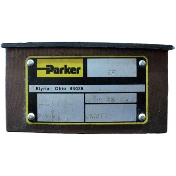 marca: Parker <br/>
modelo: EFCM3TT 3000PSI <br />
estado: usada