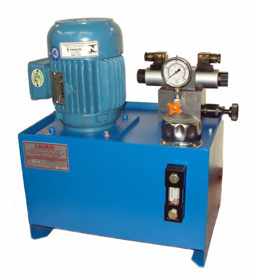motor trifásico 1,5 HP <br />
sob encomenda
