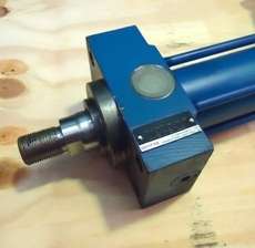 Cilindro hidráulico CDT3ME54028700 Cilindro hidráulico CDT3ME54028700